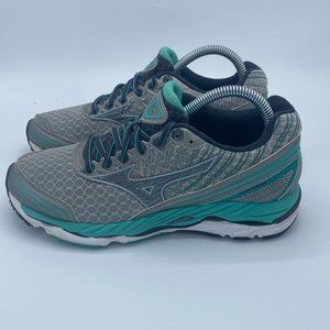 Mizuno Wave Paradox 2 Gray Athletic Sneakers